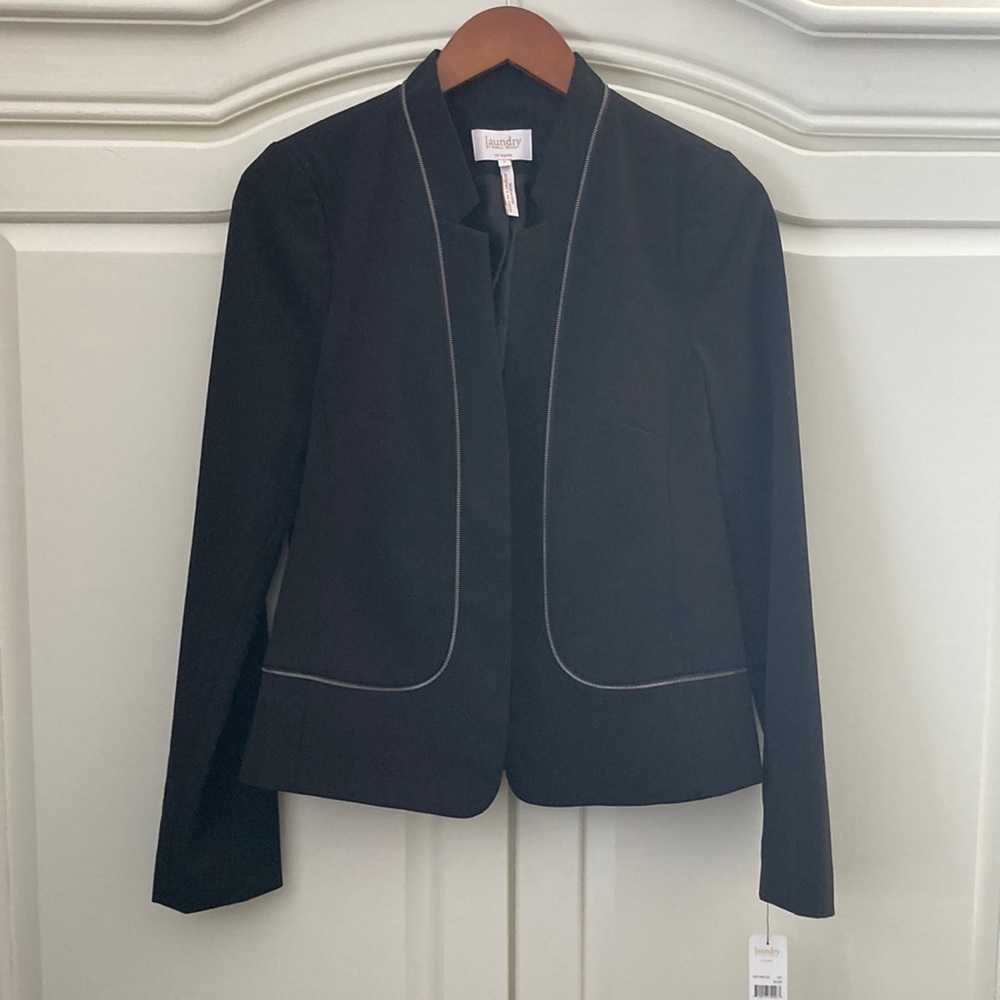 Laundry by Shelli Segal Size 6 black blazer NWT